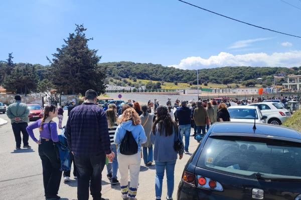 Ροή - Πολίτες υπερ των ρεμάτων - Διαμαρτυρία για τον εγκιβωτισμό του Μεγάλου Ρέματος της Ραφήνας - 29ης Απριλίου 2023